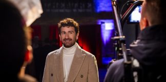 “Stasera felicità”, show di Alessandro Siani a Natale su Sky Uno