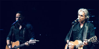 ‘Le Cose Cambiano’, il duetto tra Alberto Bertoli e Ligabue