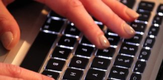 Internet e servizi informatici, Italia indietro rispetto agli altri Paesi europei Internet web connessione