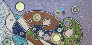 Giampiero Arabia’s vibrant mosaics, between regenerated tiles and abstract painting (IE) dialogo generativo