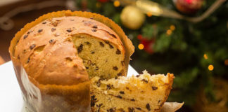 Saldi al via anche per panettoni e cotechini, sconti fino al 70% panettone