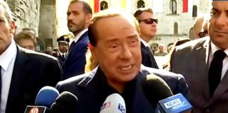 Reddito di cittadinanza, la critica di Berlusconi: “Una paghetta offensiva”
