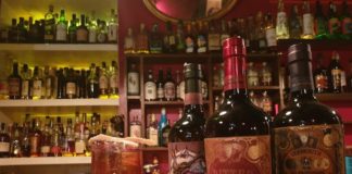 Bubbles Negroni, la ricetta del drink ispirato a un film del cinema drink bubbles negroni