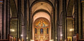 La Chiesa al tempo della pandemia, il racconto: ecco dove in Tv interna chiesa