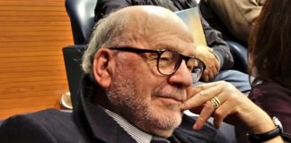 Non è l’amore che fa soffrire, ma la sua assenza … mario narducci