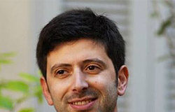 Coronavirus: Speranza, “Non è esclusa una seconda ondata” Roberto Speranza