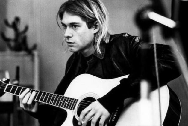 Traduzione Canzone Nirvana Smells Like Teen Spirit
