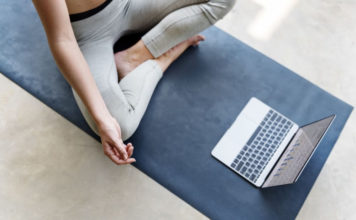 Free Yoga regala lezioni di yoga online