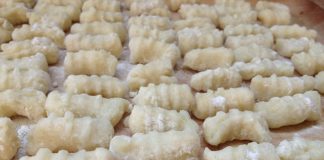 Gnocchi di zucca con lo speck: come preparare la ricetta