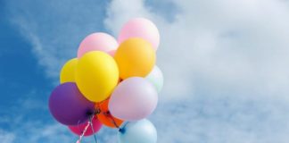 Il venditore di palloncini, il racconto in quarantena di Mario Narducci palloncini