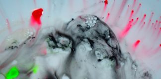 Evanescent fluids and hidden identities in Martin Luisi’s Abstract Photography (IE) venezianisches cesicht