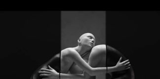 Combattere il pregiudizio con l’arte: intervista ad Adam Martinakis opera martinakis