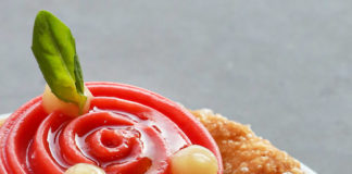 Pizza fritta omaggio alla Loren di Viviana Varese: la ricetta in tv pizza fritta