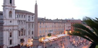 Piazza Navona, la storia di una fioraia: il racconto di Narducci piazza navona
