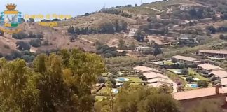 Resort e ville di lusso per riciclare denaro, blitz della Gdf