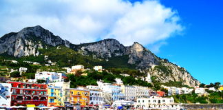 Isola di Capri capofila nazionale nello sperimentare la lotta al Covid grazie ad hub diffusi e app Immuni isola capri