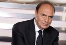 Rai, scritta “Vespa infame” in ascensore via Teulada: avviata indagine