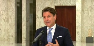 Conte: “Meloni equilibrista con Trump, si arrampica sugli specchi”