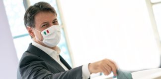 M5S, Conte confermato presidente con il 94% dei voti