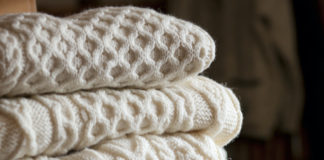 Maglione Aran, l’intramontabile popolarità del tradizionale capo irlandese maglione aran
