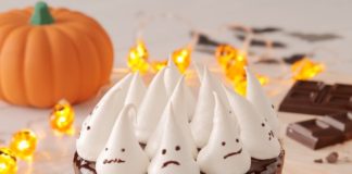 Halloween, torta Fantasmina al Cioccolato: la ricetta