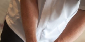 Chiropratica: cos’è e come può aiutare chi lavora in casa chiropratica