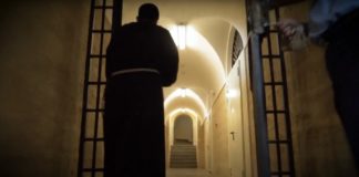 Giornata mondiale dei Poveri: Messa in diretta e docufilm zona rossa sempre