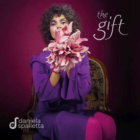 the gift daniela spalletta