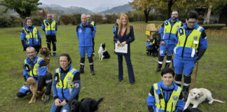 Gli eroi delle unità cinofile italiane e i quattro zampe di Aida Yespica in Tv unità cinofile
