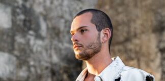 Solosalvo parla del nuovo brano “Dalla parte del manico” sonosalvo