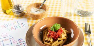 Pasta di mais e riso integrale pomodoro basilico: ricetta per festa del papà pasta mais riso