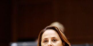 Vaccini, diversificazione acquisto dei vaccini: l’appello della Regimenti regimenti