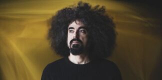 Caparezza, il nuovo album “Orbit Orbit” vola al primo posto in classifica caparezza exuvia