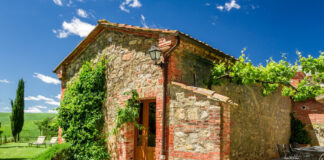 Cresce il desiderio e l’acquisto di casali e rustici