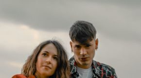 Voglia di evasione in “Whisky”, il nuovo singolo di Flacko e Angela Iris Flacko Angela