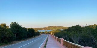 Costa Smeralda, completati nuovi percorsi pedonali area pedonale cala di volpe