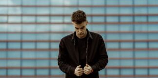 “Chi sei”, il primo singolo di Care: “un pezzo introspettivo” care