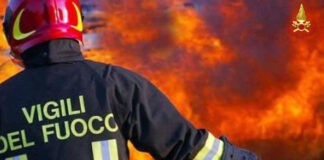 Nuoro, nuovo incendio sulla collina di Biscollai: le operazioni dei VdF incendio nuoro