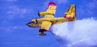 Canadair in azione dall’alba in provincia di Messina e Palermo canadair