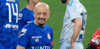 “Mattone del cuore”, solidarietà con la Nazionale Cantanti in Versilia enrico ruggeri pdc torino 2021