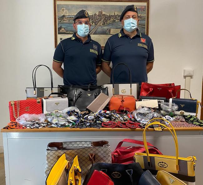 sequestro merce comacchio