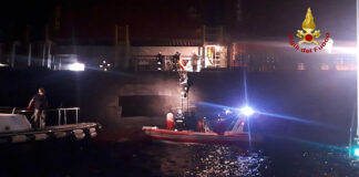 Catania, incendio su una nave cargo battente bandiera Liberiana incendio nave cargo