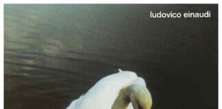 “Underwater”, il nuovo album di Ludovico Einaudi: ecco quando einaudi underwater cover