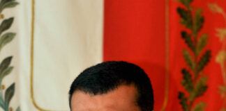 Pd: “Decaro è l’uomo giusto, ora serve generosità di tutti”