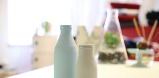 Acqua e idratazione per i bambini, ecco alcuni suggerimenti bottle bambini