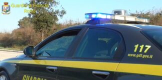 Roma, trovato in possesso di cocaina: arrestato 33enne pusher gdf roma