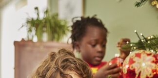 Natale di Prénatal 2021: la nuova collezione variegata prenatal natale 2021