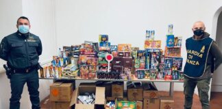 Frascati, scoperti e sequestrati 22mila fuochi pirotecnici 30122021 fuochi sequestrati