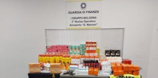 Bologna, farmaci e cosmetici non sicuri sequestrati dalla GdF cosmetici sequestrati