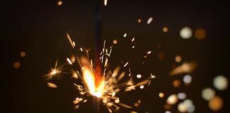 Roma, sequestrata una tonnellata di “botti” illegali: denunciata una persona fuochi d'artificio